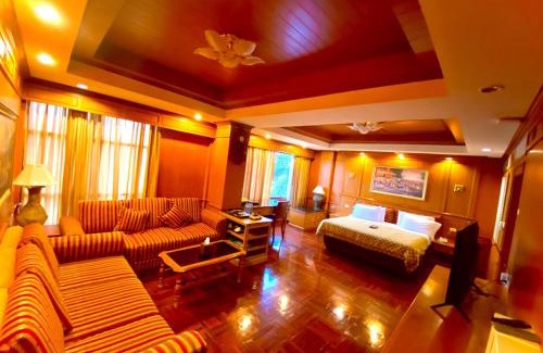 Maha Sarakham Hotel | Taksilahotel