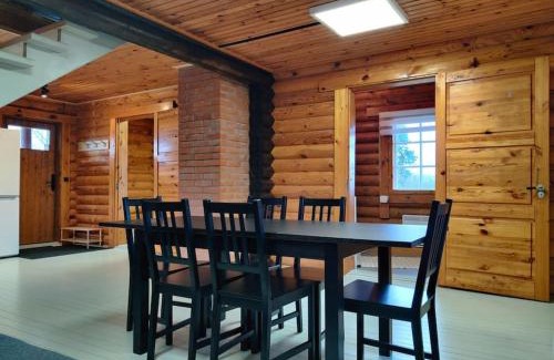 Tapa Parish House | Tapa Cottage next to disc golf.