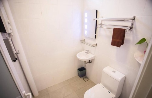 Kuantan House | Tas 96 Inn