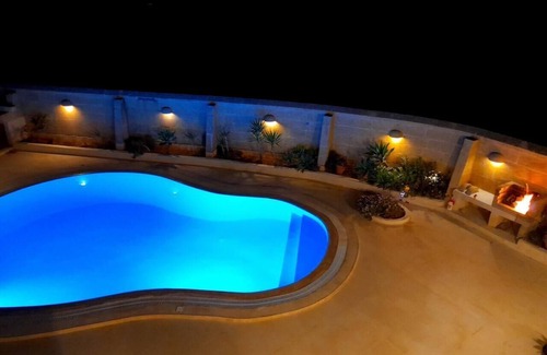 San Lawrenz Villa | Tas Suplu Farmhouse Gozo