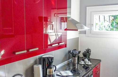 Germignaga Apartment | Tastefully furnished 4-room apartment with terrace, garden and panoramic view