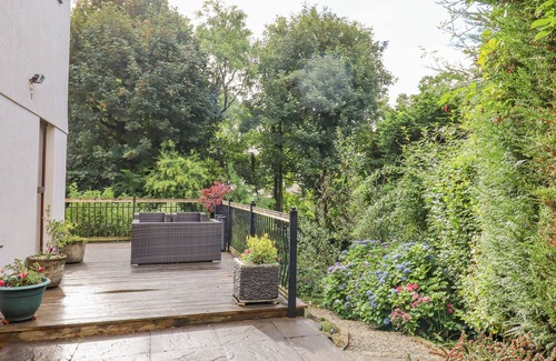 Sticklepath Cottage | TAW RIVER VIEW, pet friendly, with open fire in Sticklepath