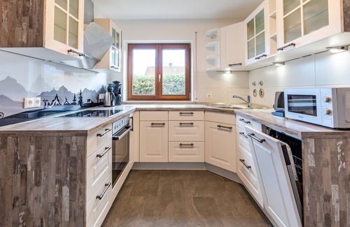 Tiefenberg Apartment | Tawny owl, Germany