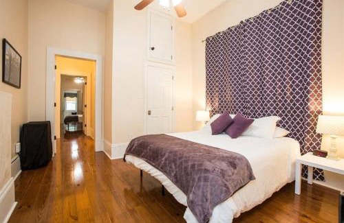 East Riverside House | Tchoup House One