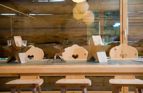 Lantsch-Lenz Ski Chalet | Tech-Free Haven Got Spess Lenzerheide