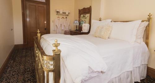 Silverton Hotel | Teller House