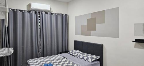 Kampung Banjar House | TELUK INTAN LANDED LUXURY HOMESTAY 3BEDROOM