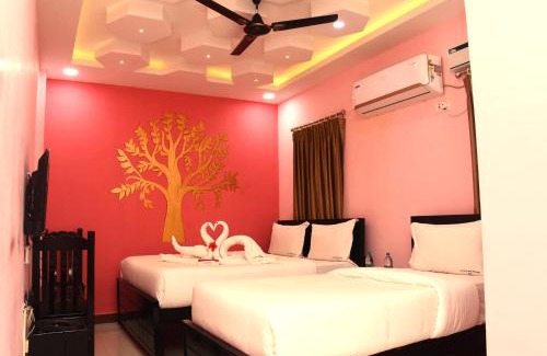 Mayiladuthurai Hotel | Temple stay - Uma Residency and Guest House