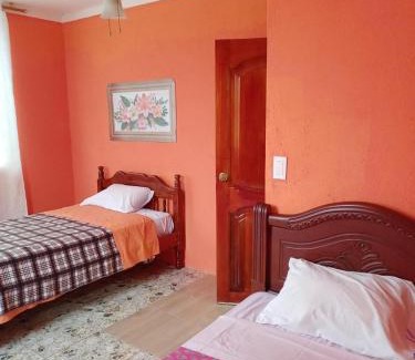 Tena House | Tena - 4 Beds - Sleeps 12 - Pet Friendly - Hot Tub