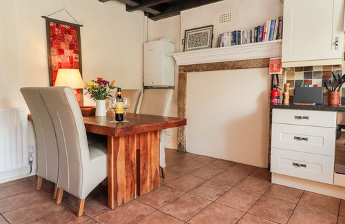Malham Cottage | TENNANT COTTAGE, pet friendly, character holiday cottage in Malham