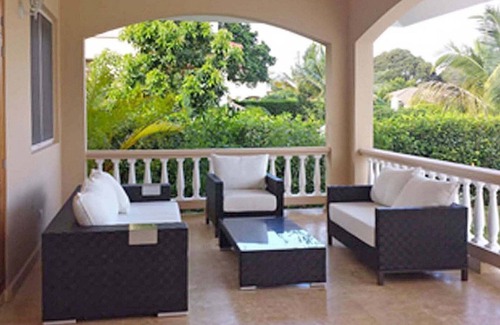 Urbanizacion Tavarez Villa | Tennis/Basket/Soccer fields… and a cozy 5BD villa with private pool near all