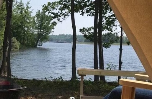 Auburn RV Rental | Tentrr Signature Site - Waters Edge @ Ewe Turn Farm