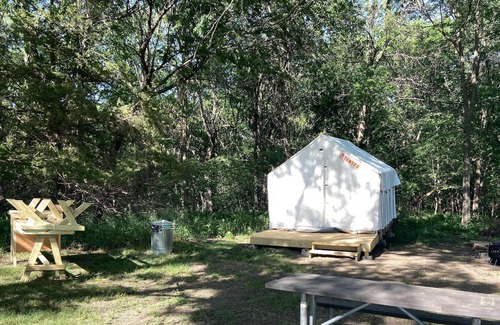Burbank RV Rental | Tentrr State Park Site - Nebraska Ponca State Park – Stargazing D – Single Cam