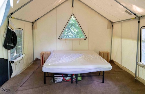 Ansted RV Rental | Tentrr State Park Site - WV Hawk's Nest State Park - Site E - Single Camp