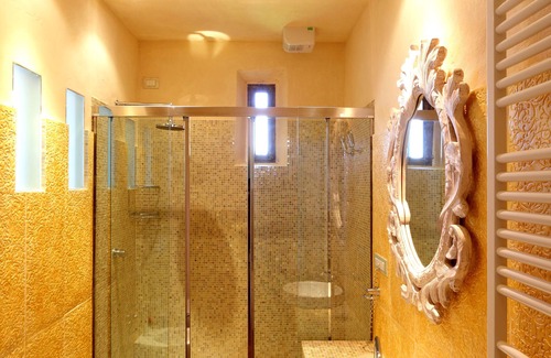 Urbino House | Tenuta Santi Giacomo e Filippo