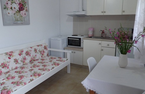 Analipsi Apartment | TEO 3. 1minute to the sunny beach