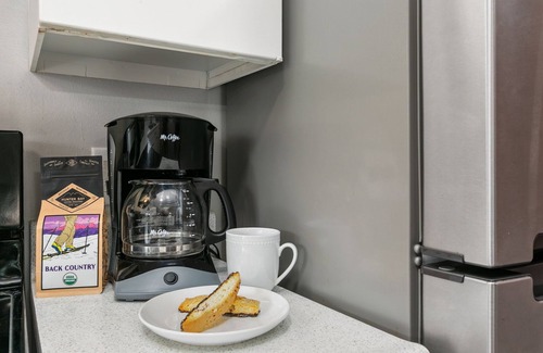 Old Town Condo | Terra Cotta Suite | Cozy Spot in Old Town FoCo