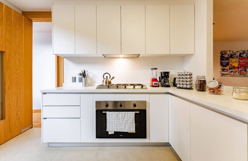 Hipodromo Condo | Terrace Oasis: Colorful Condesa Apartment