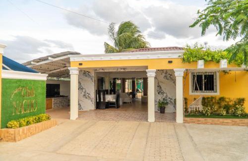 Santa Cruz de Mao Villa | Terrenal Paradise