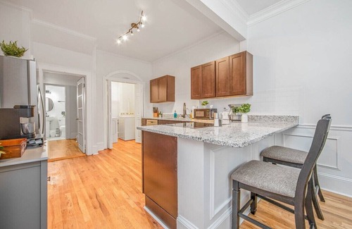 Terry Sanford Apartment | Terry Sanford Guest House A