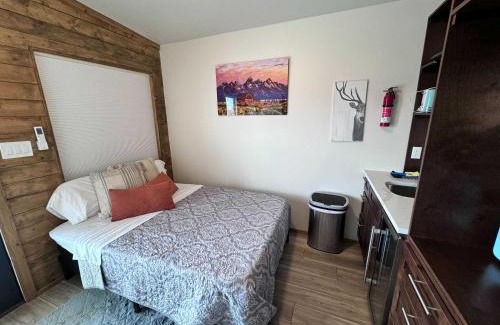 Leigh Creek Estates House | Teton View Studio - Hidden Gem near Yellowstone