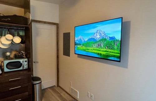 Leigh Creek Estates House | Teton View Studio - Hidden Gem near Yellowstone