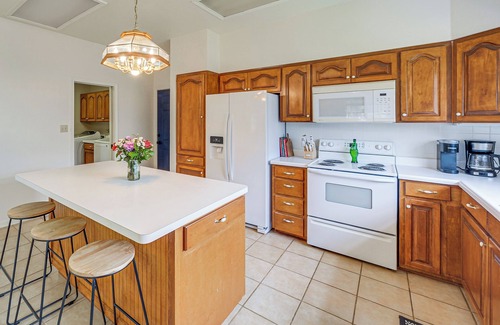 Camp Wood House | Texas Hill Country Retreat - Walk to Nueces River!