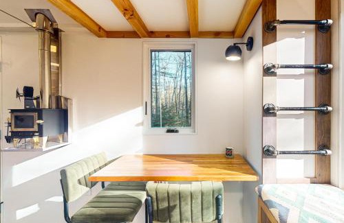 Gardiner Hotel | Thainy House