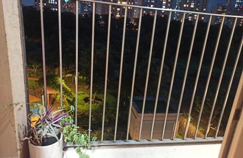 Thane West Apartment | Thane's First Hidden door studio - Hiranandani Estate