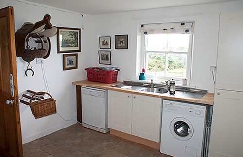 Coolaney Cottage | Thatched Country Cottage Overlooking Ballisodare Bay on the Wild Atlantic Way