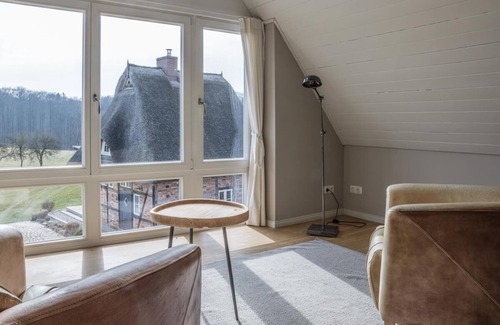 Roemnitz House | Thatched roof property 350 sqm on Ratzeburger See