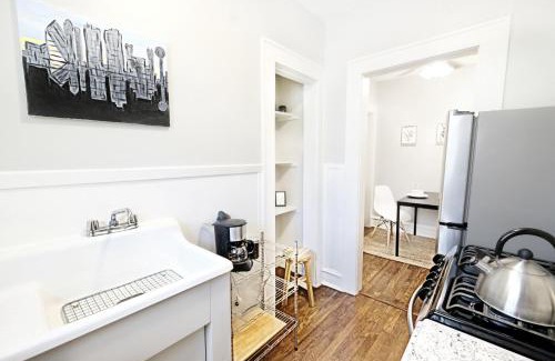 Lower Greenville Apartment | The 1920s Mainstay Studio Flat on Lower Greenville