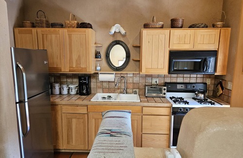 Taos Apartment | The 5 Star Casita is a Beautiful Secluded Property in Taos NM