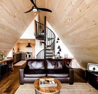 Hobart House | The A-Frame at Harvest Moon Acres