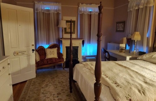 Waynesboro Bed & Breakfast | The Amberson House Bed & Breakfast