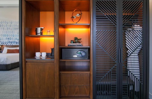 North Whisman Hotel | The Ameswell Hotel