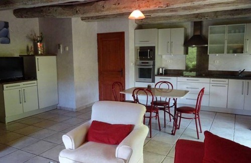 Florentin-la-Capelle House | The Aubrac Fountain and Puy d'aubrac