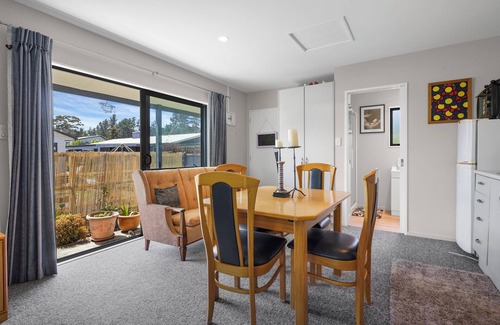 Waikuku Beach House | The Bach at Old Broadway - Waikuku Beach Retreat