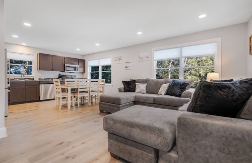 Rumford Center House | The Balsam Retreat- 3 Bedroom Retreat in the Mountains of Maine