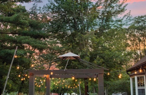 Baraboo House | The Baraboo Hideaway