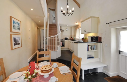 Belluton Cottage | The Barn, Park Farm near Chew Magna, Bristol