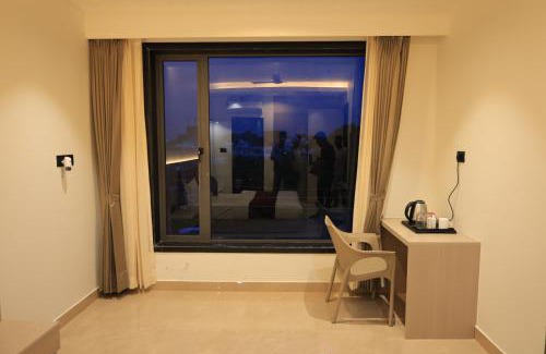 Gayariawas Hotel | The Basil Hotel