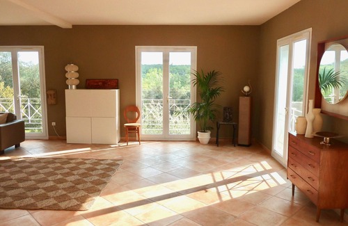 Vacquieres House | The Bastide de la Bouissière