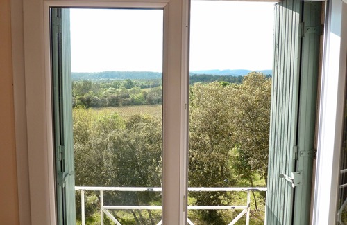 Vacquieres House | The Bastide de la Bouissière