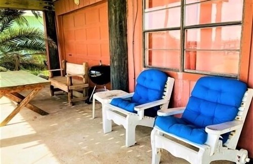 Port Mansfield Apartment | The Bay House. Newly Renovated Studio Apartment, One Bath. Private Fishing Pier.