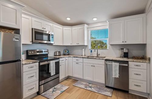 Alligator Point House | The Beach Nest - A Newly Renovated Paradise!