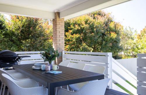 Burrill Lake House | The Beachhouse at Burrill