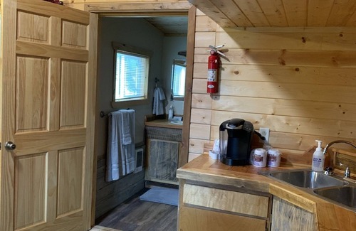 Freedom Apartment | The Bear Cabin a rustic ranch cabin