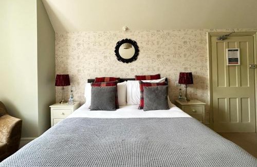 Hartfield Hotel | The Bear Inn