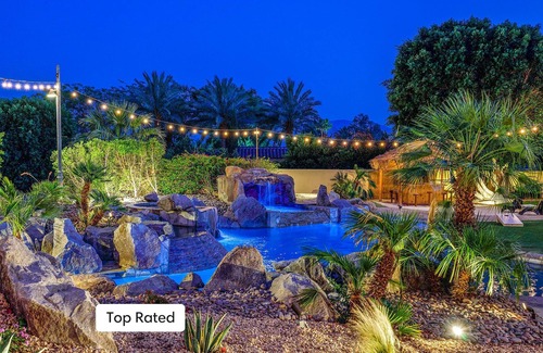 Bermuda Dunes House | The Bentley Estate: Karaoke, Grotto, Sauna, Putting Green, BBQ!